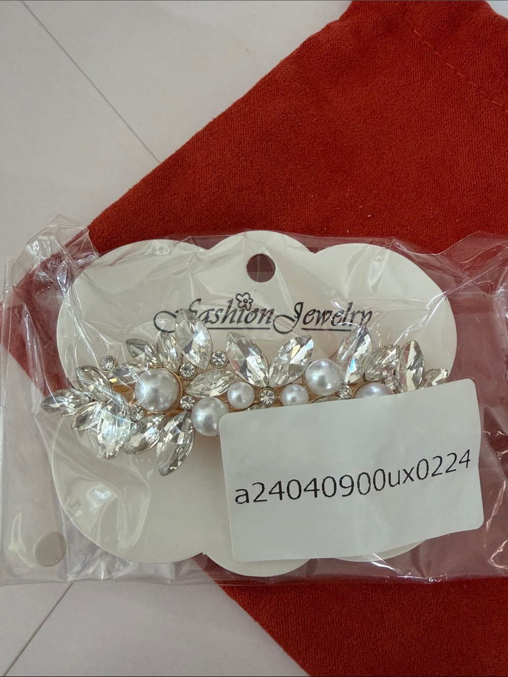 Fashion Jewelry Silver Crystal & Pearl Leaf Hair Clip